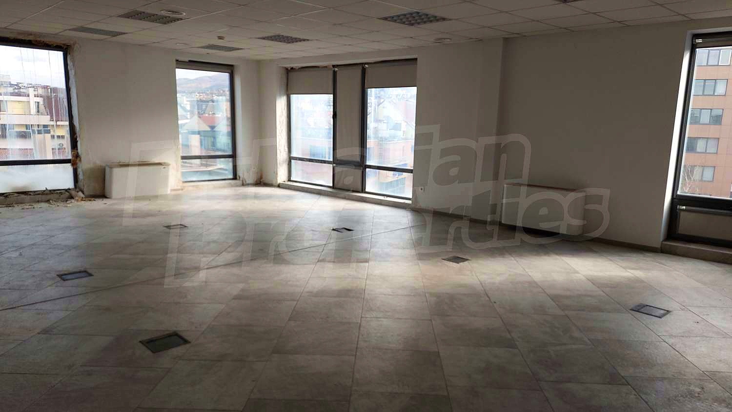 Gallery Picture 18