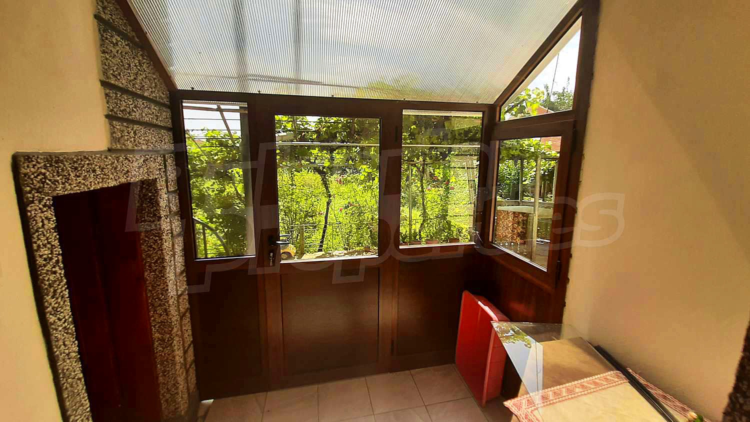 Gallery Picture 10