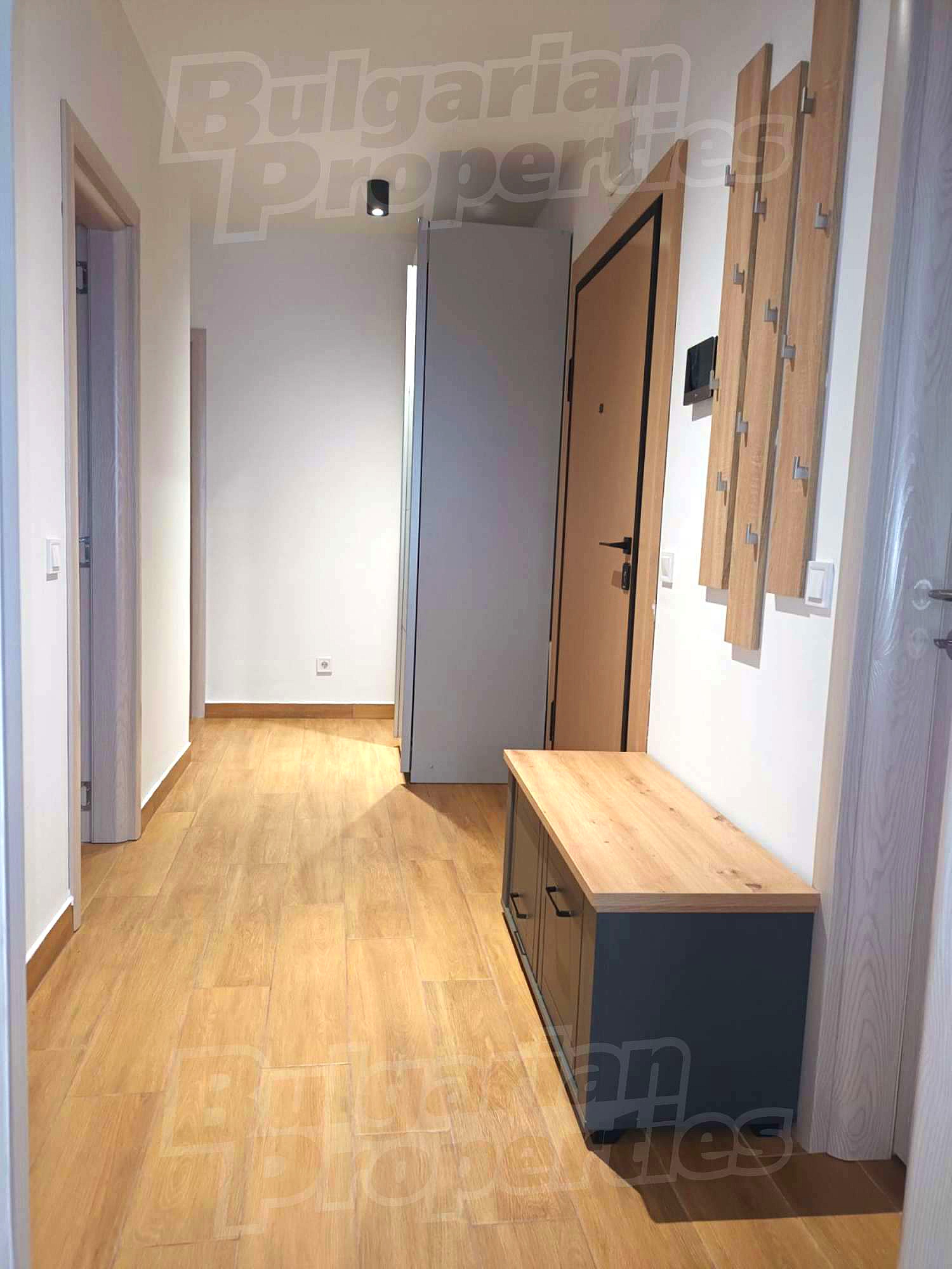 Gallery Picture 11