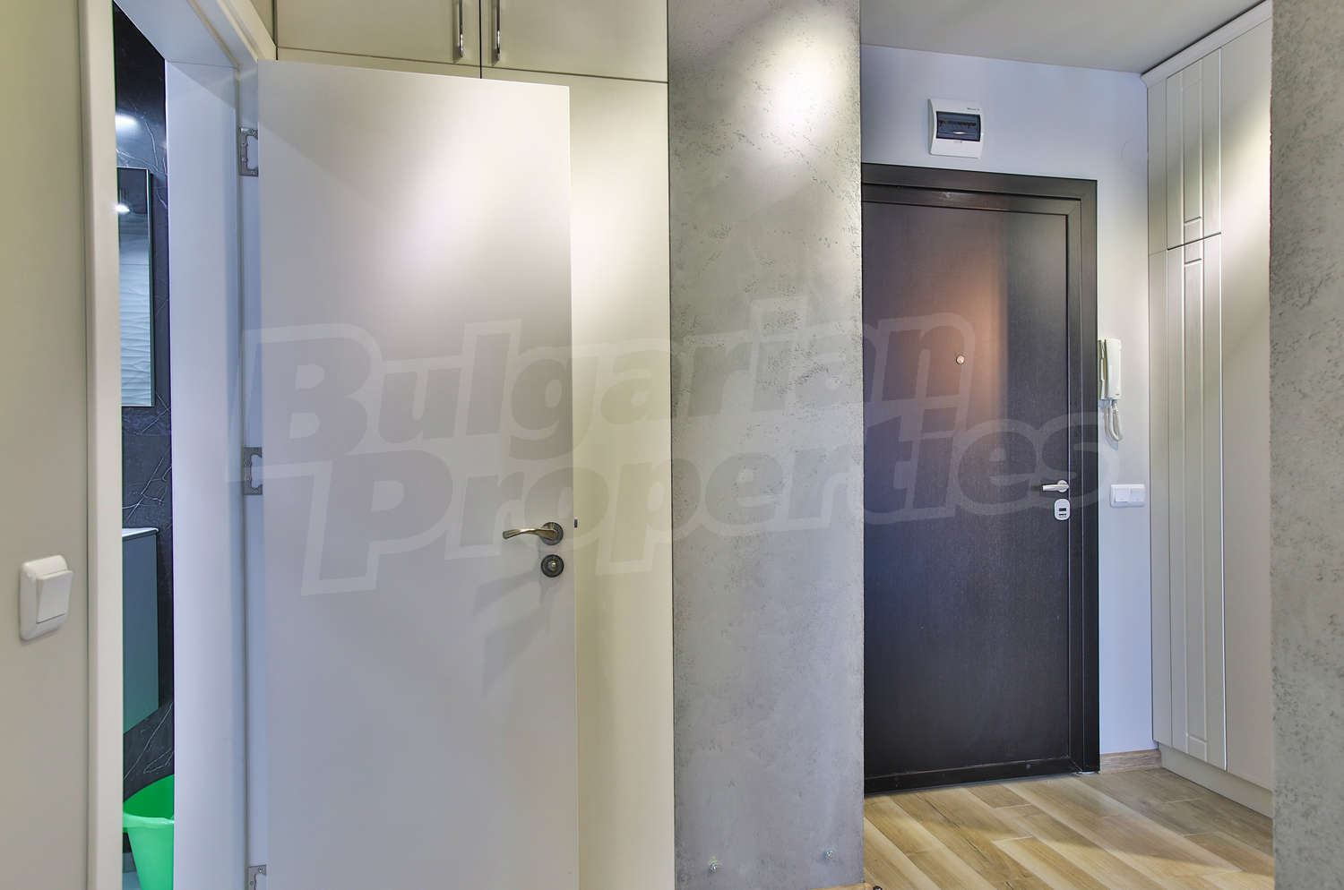 Gallery Picture 18