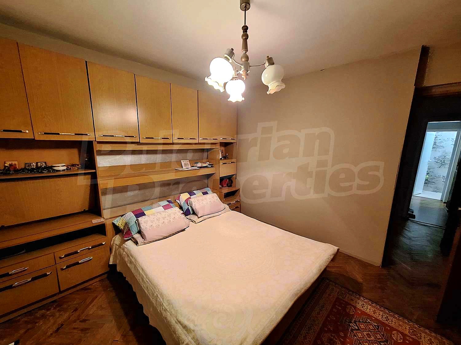 Gallery Picture 8