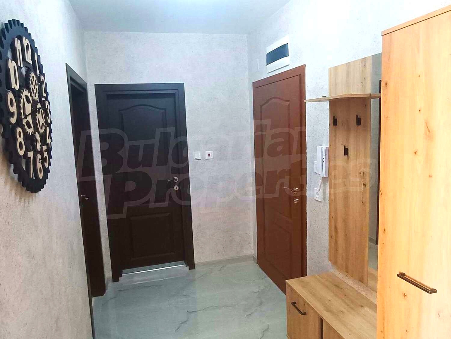 Gallery Picture 11
