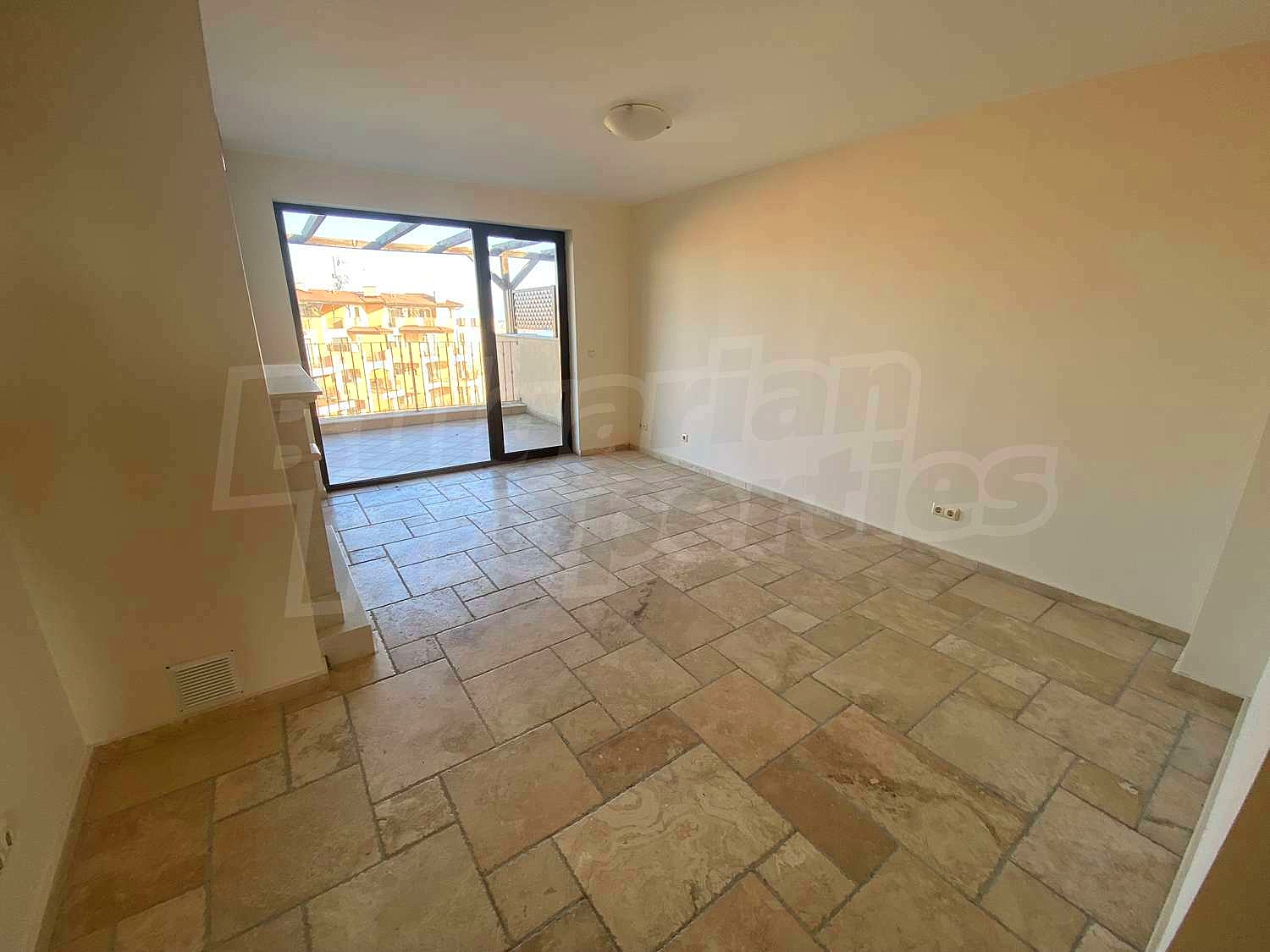 Gallery Picture 32