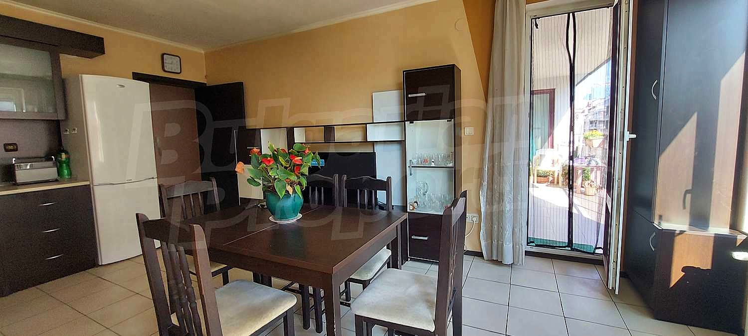Gallery Picture 15