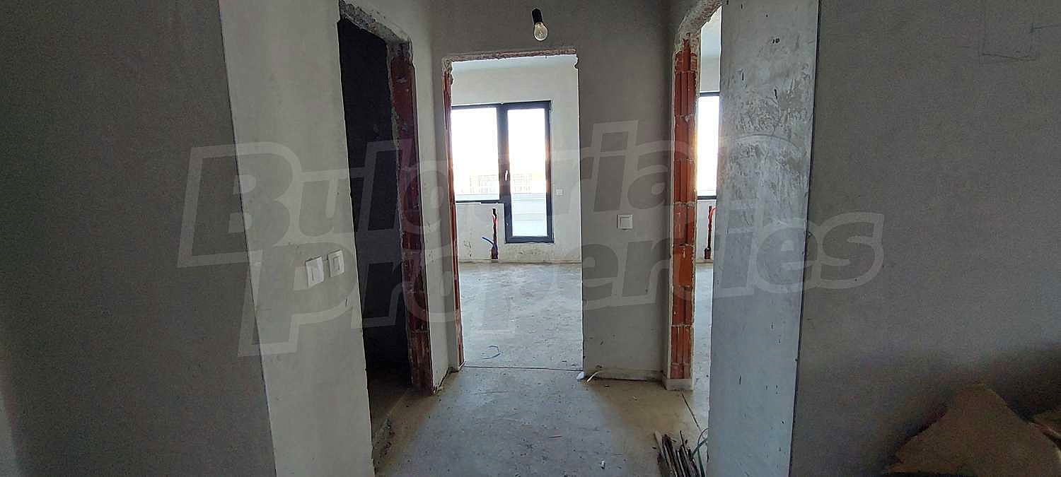 Gallery Picture 29