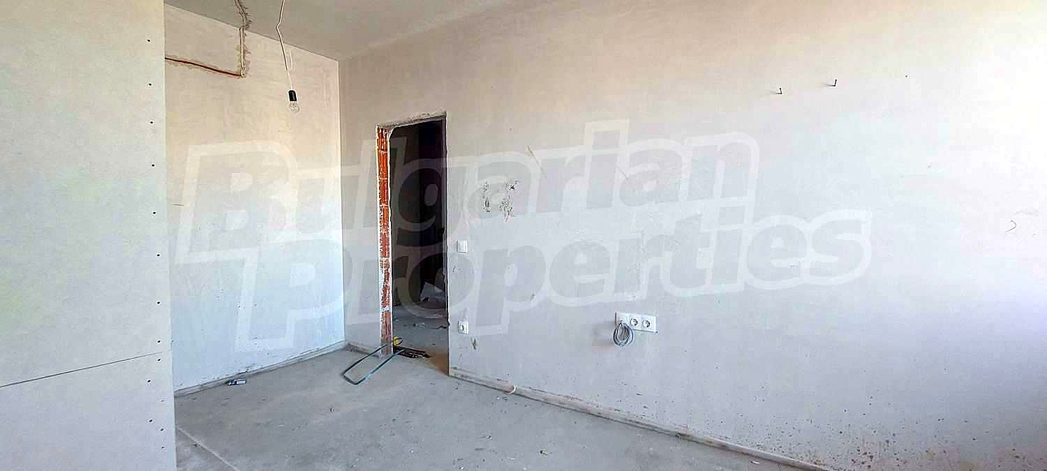 Gallery Picture 33
