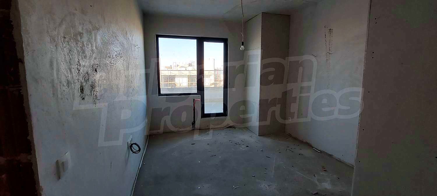 Gallery Picture 18