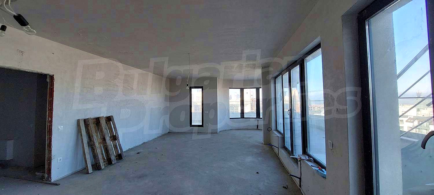 Gallery Picture 8