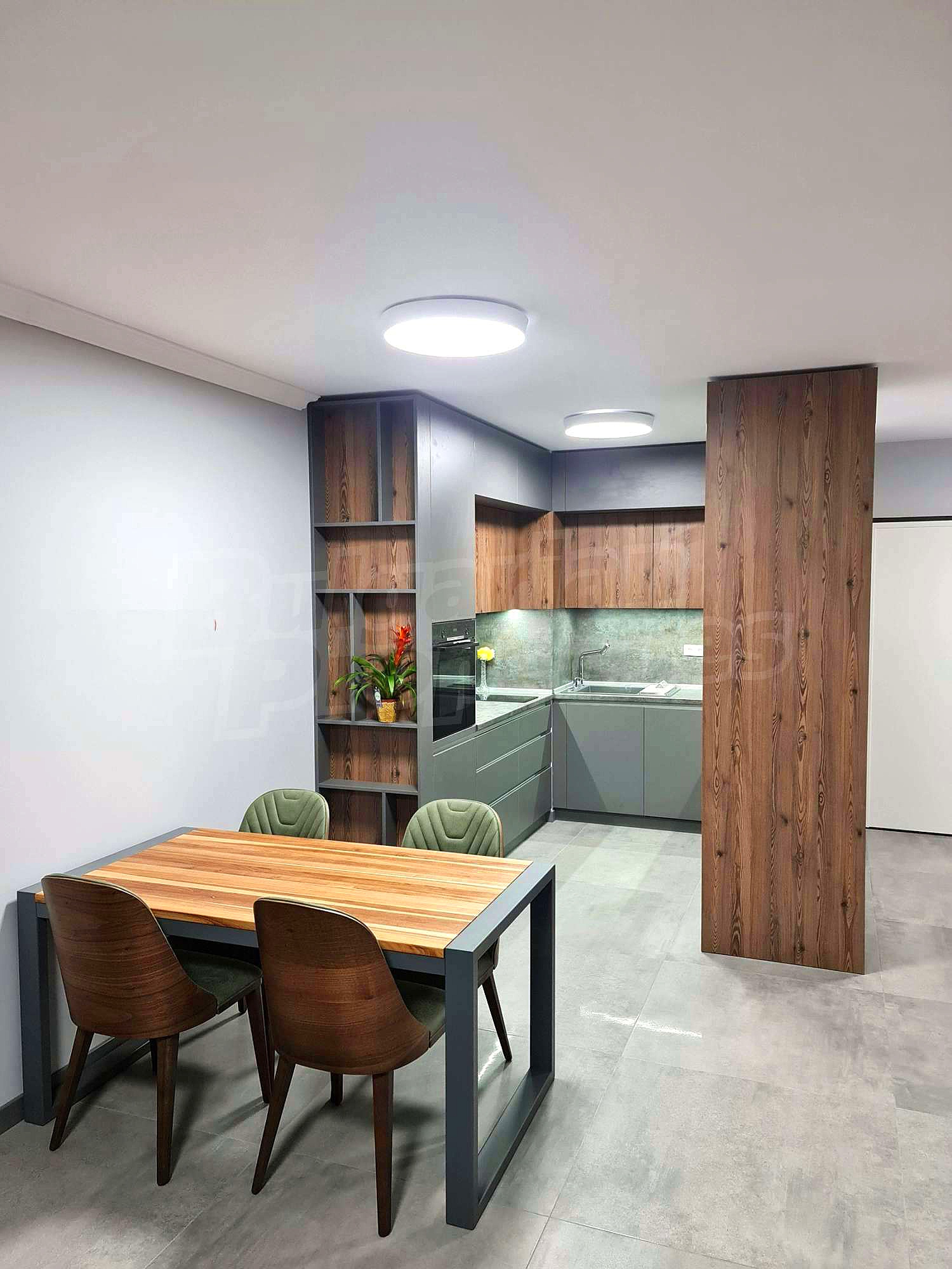 Gallery Picture 4
