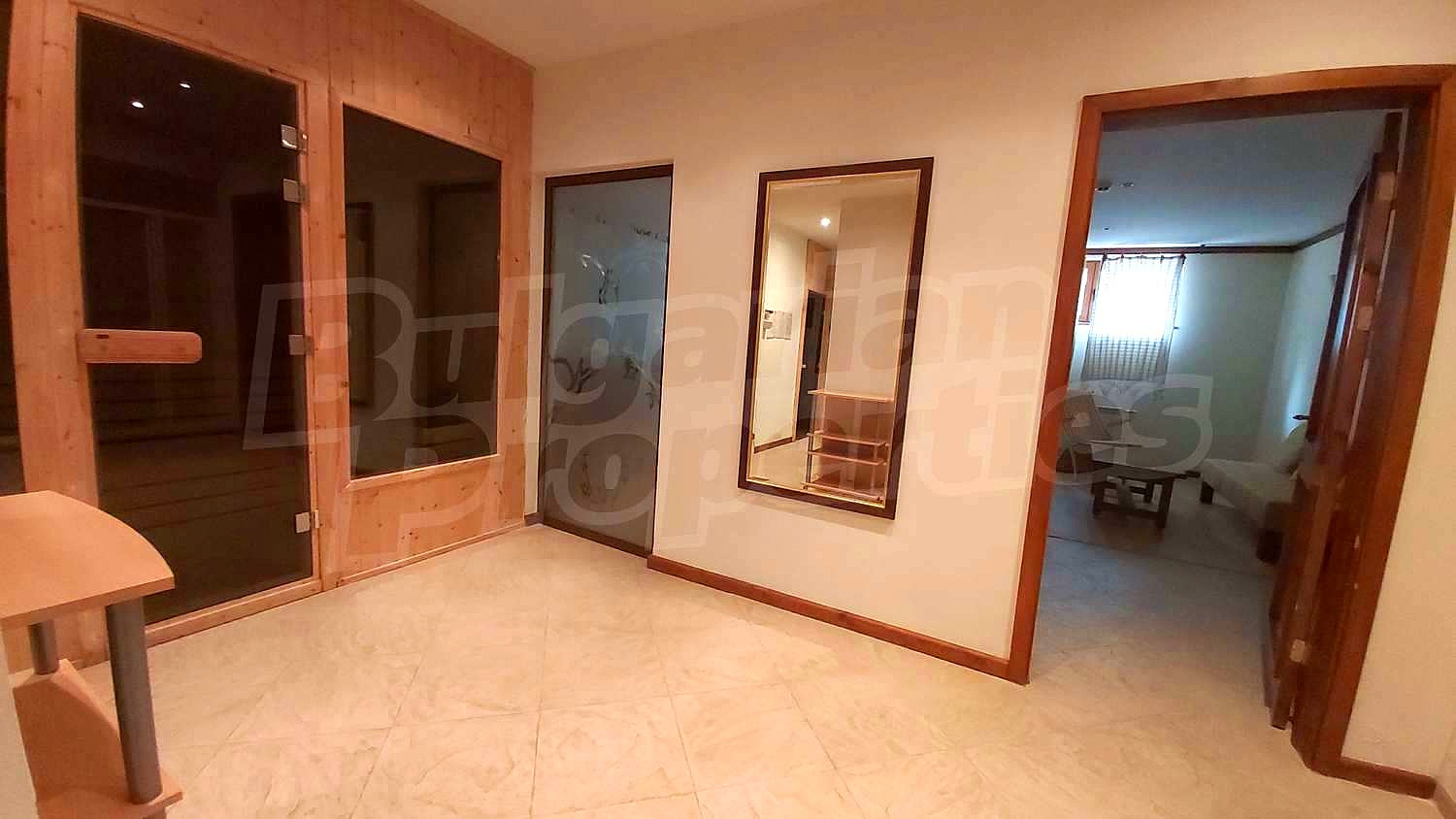Gallery Picture 17