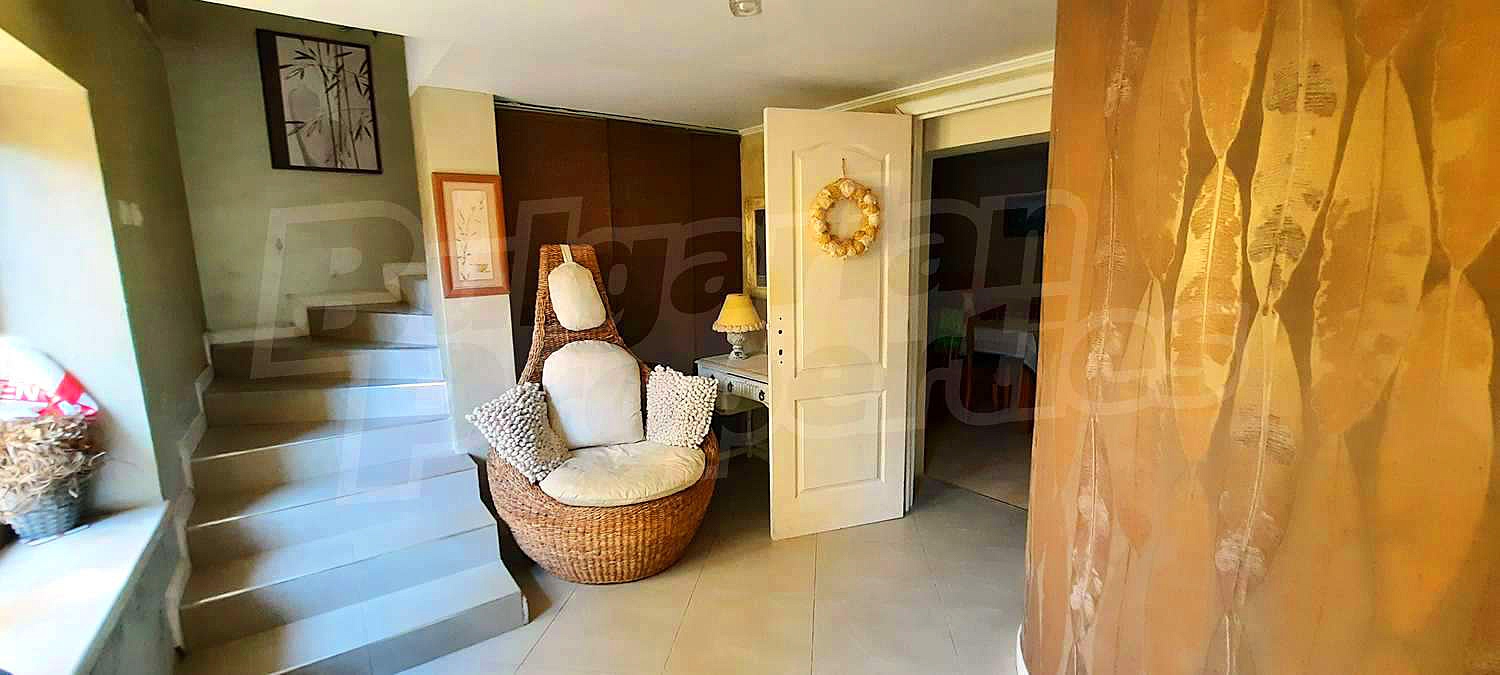 Gallery Picture 8