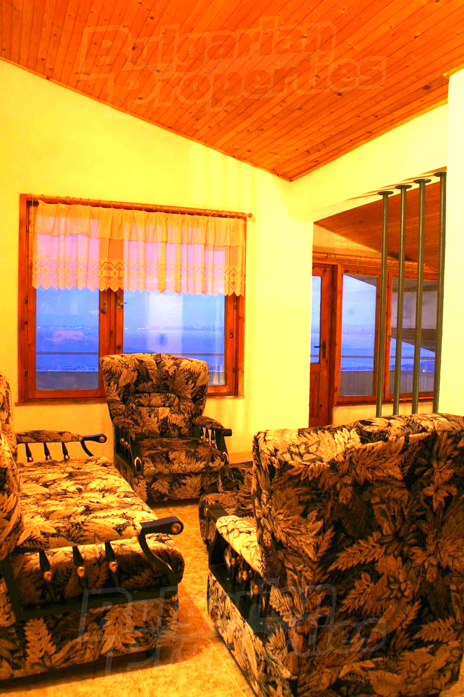 Gallery Picture 8