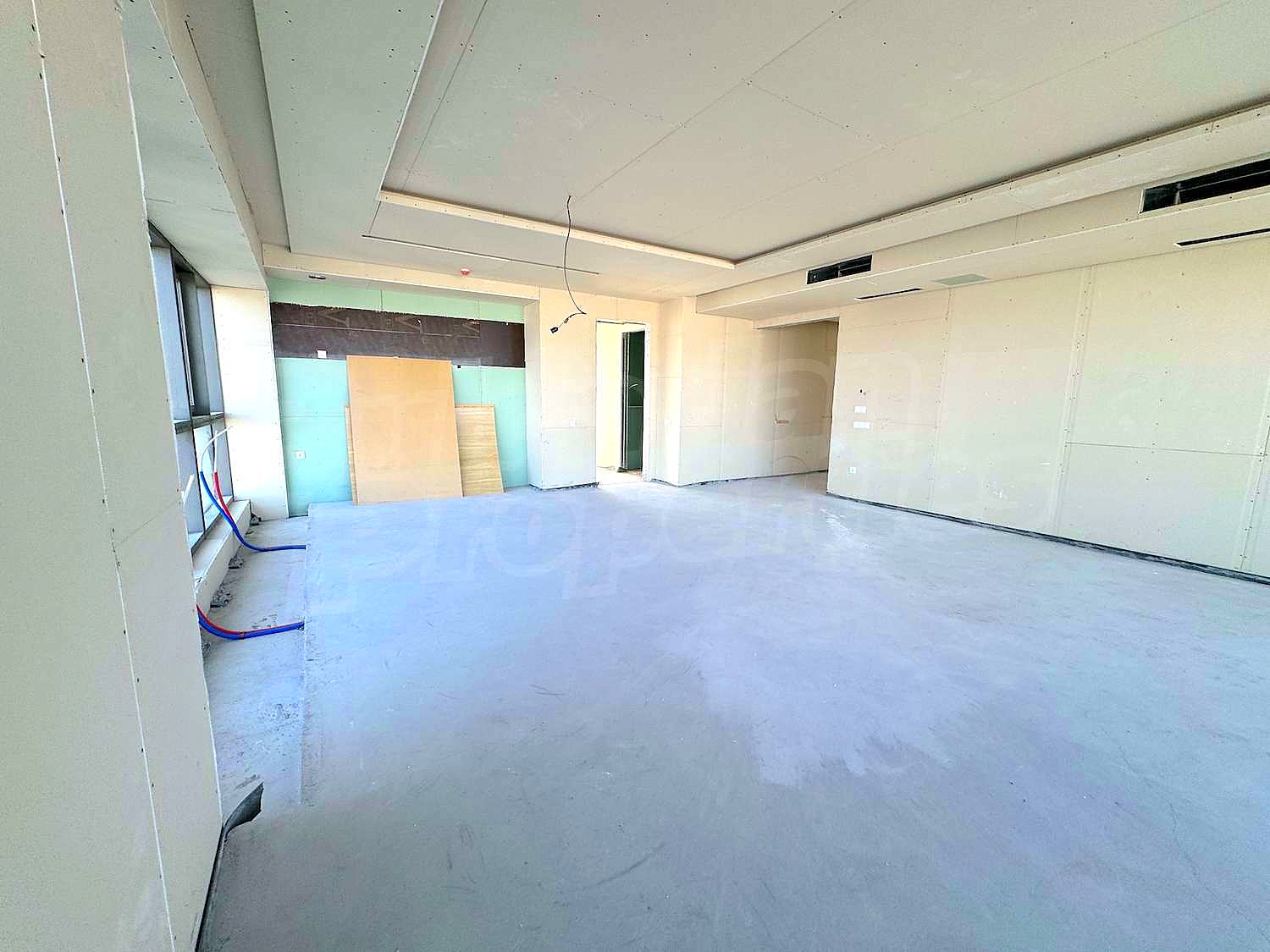 Gallery Picture 32