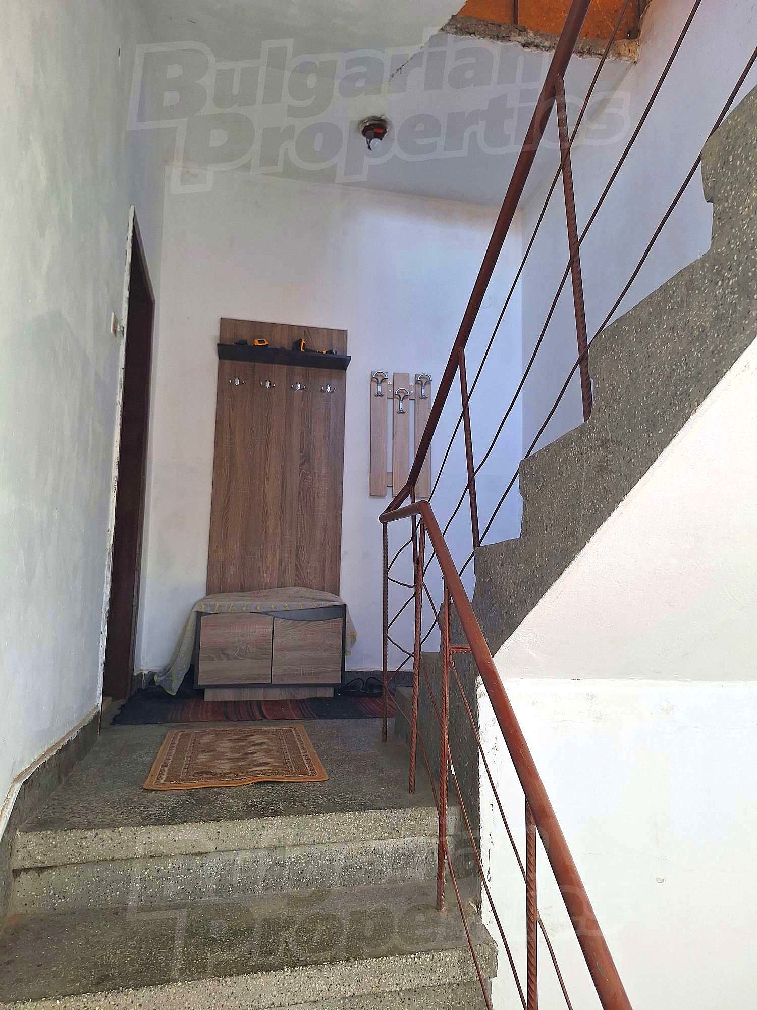 Gallery Picture 19