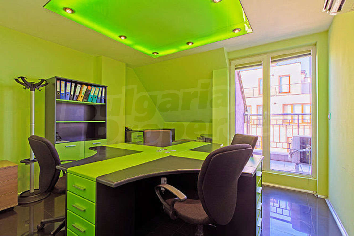 Gallery Picture 11