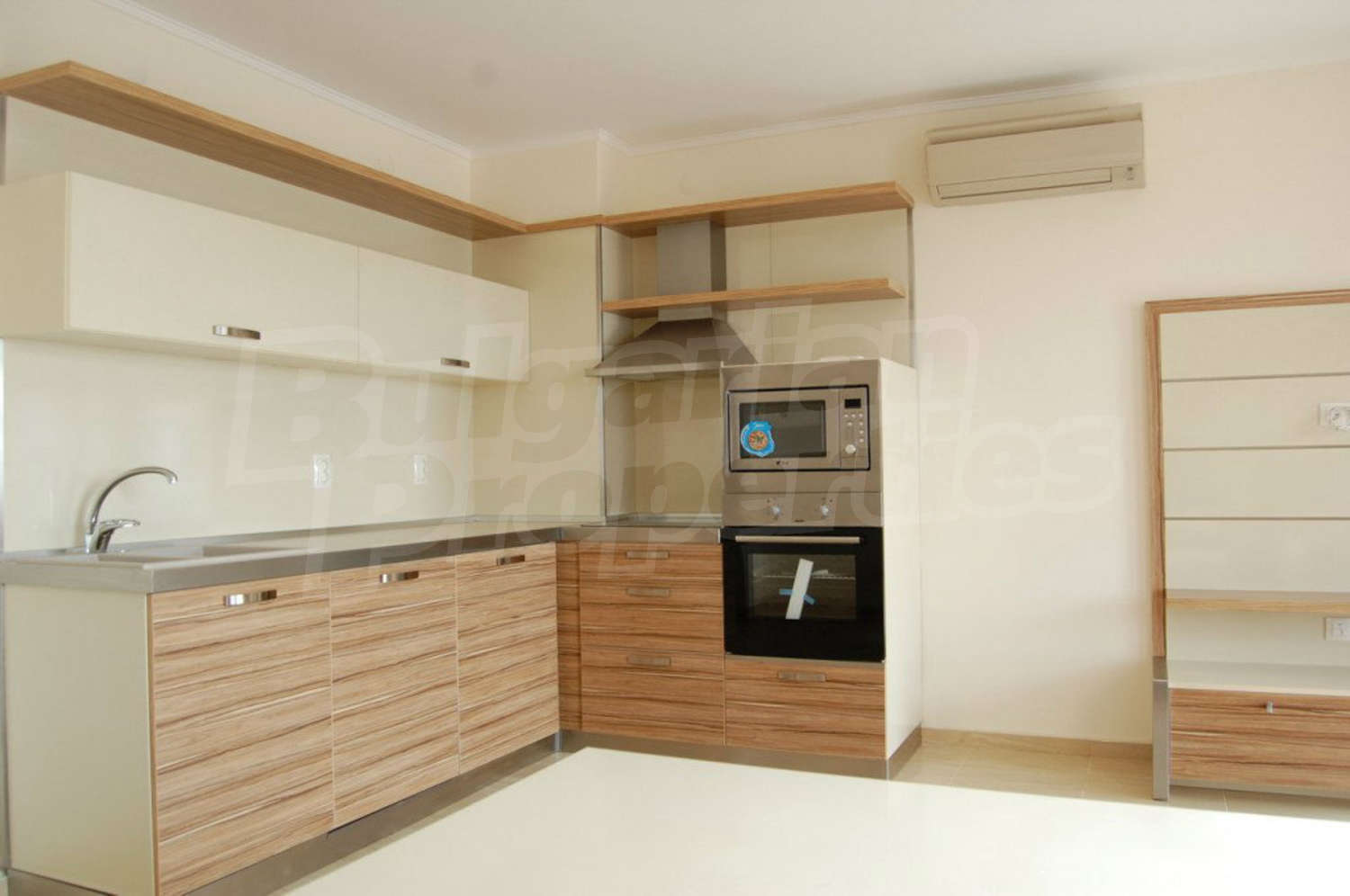 Gallery Picture 19