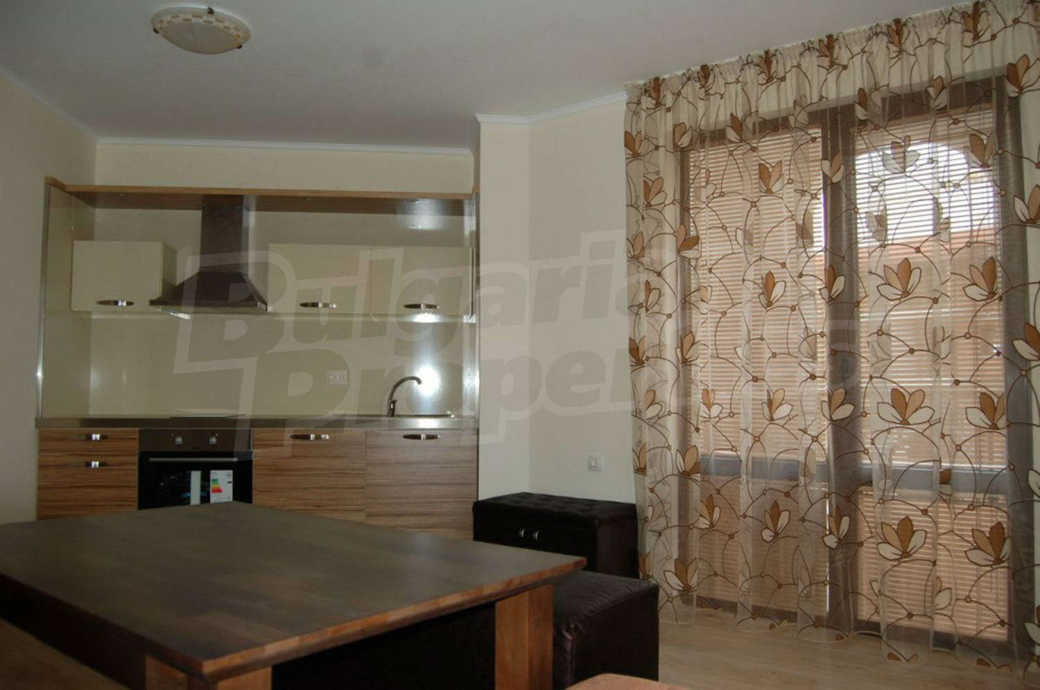 Gallery Picture 25