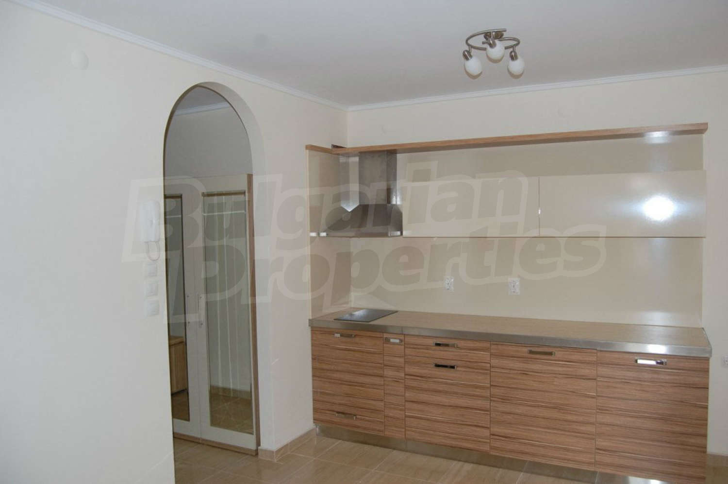 Gallery Picture 29