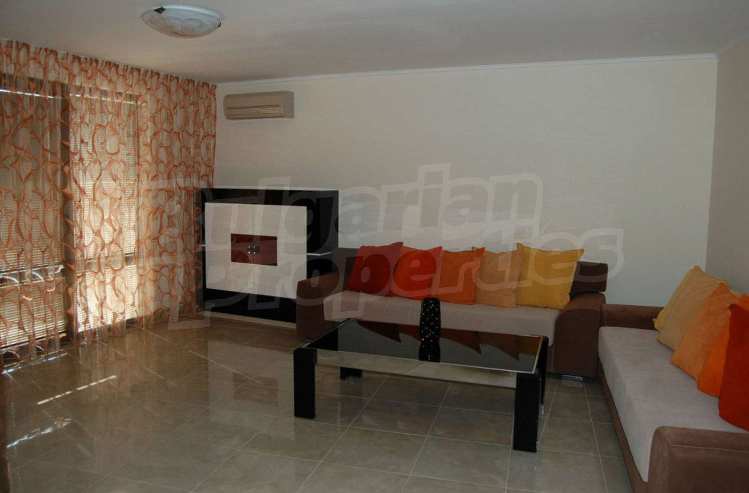 Gallery Picture 36
