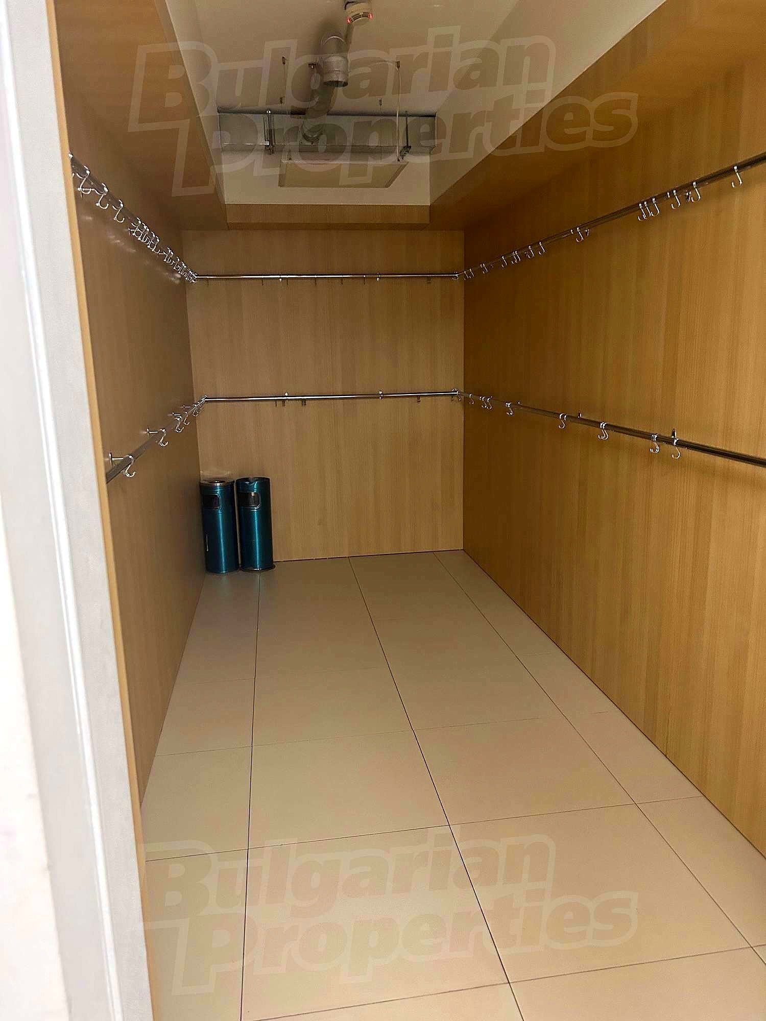 Gallery Picture 11