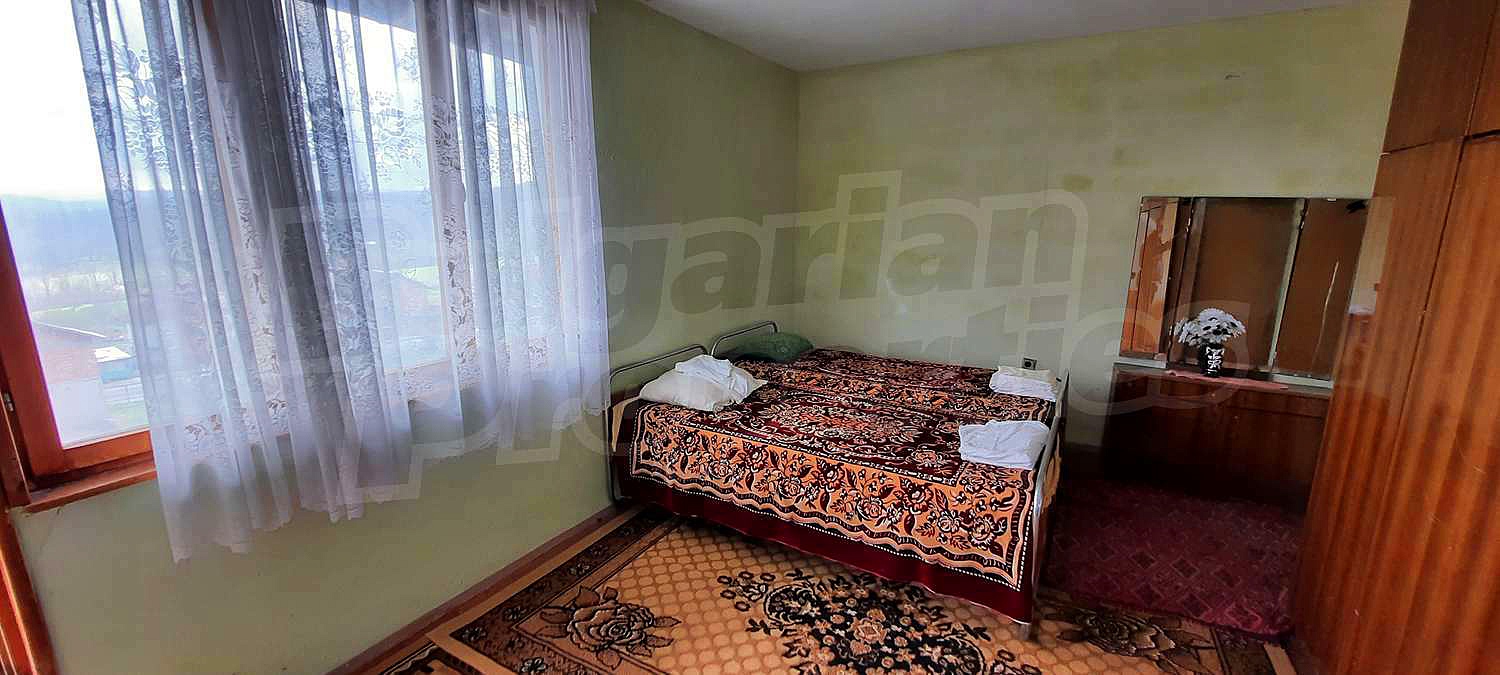 Gallery Picture 28