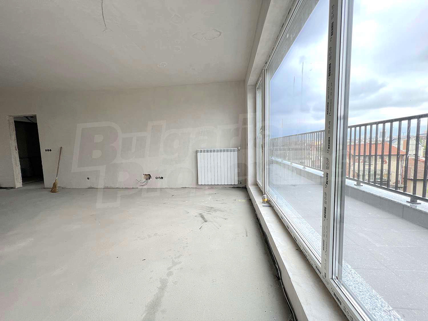 Gallery Picture 14