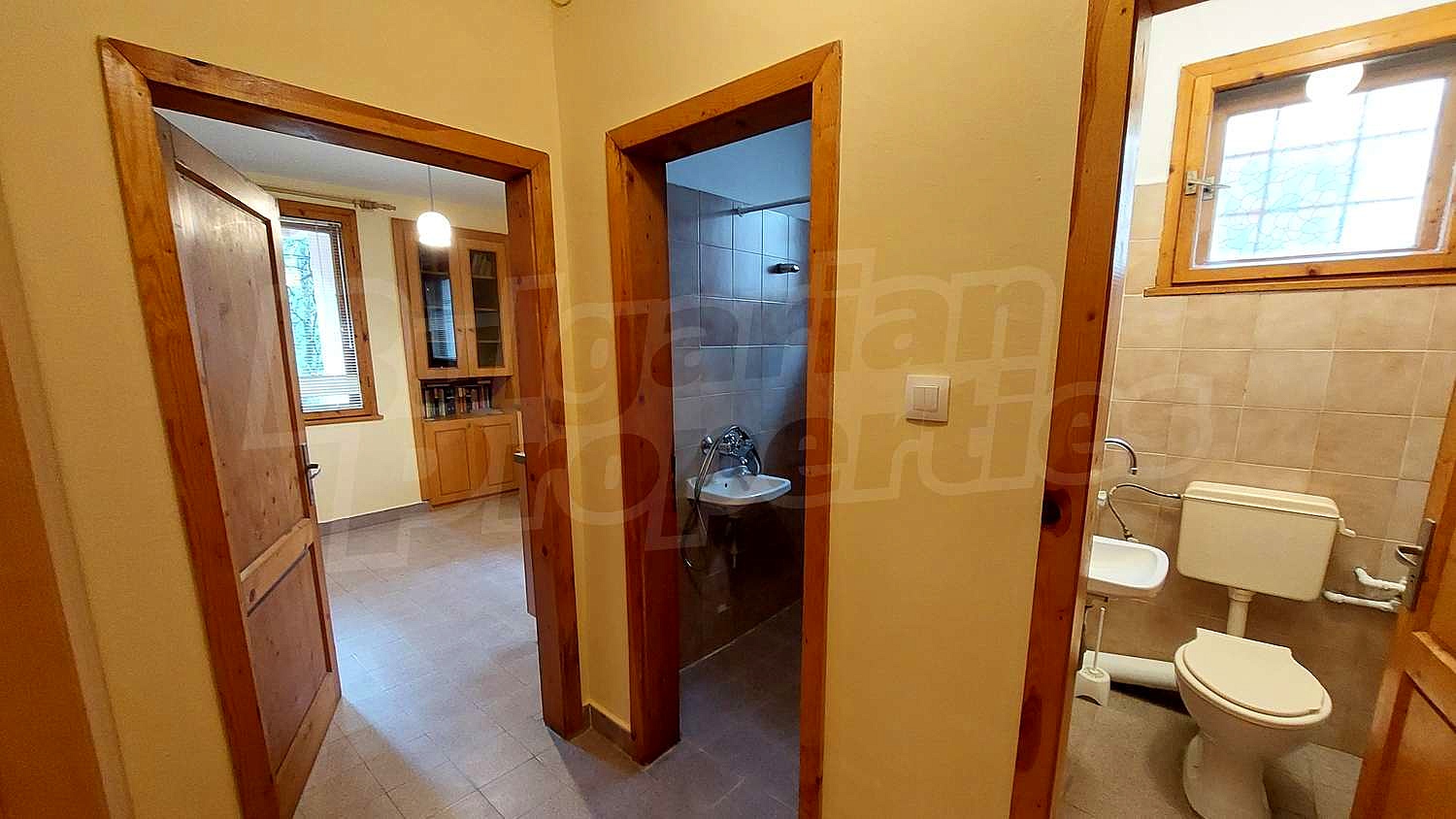 Gallery Picture 20