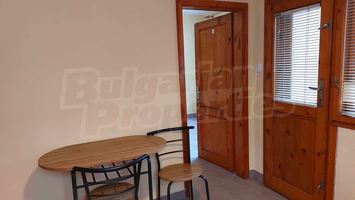 Gallery Picture 17