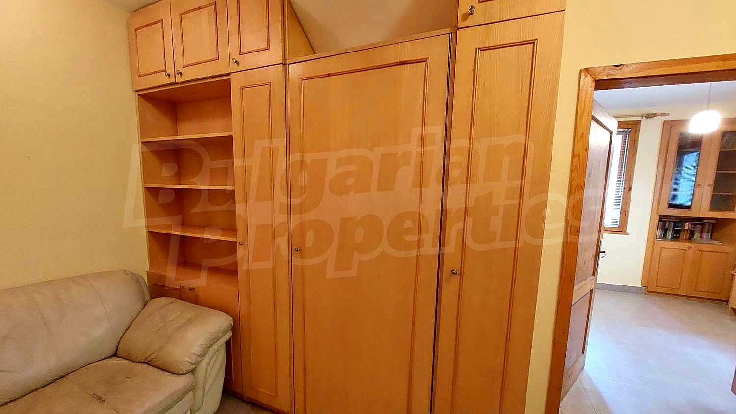 Gallery Picture 19