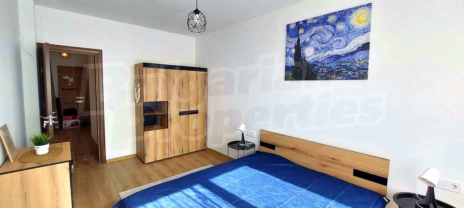 Gallery Picture 37