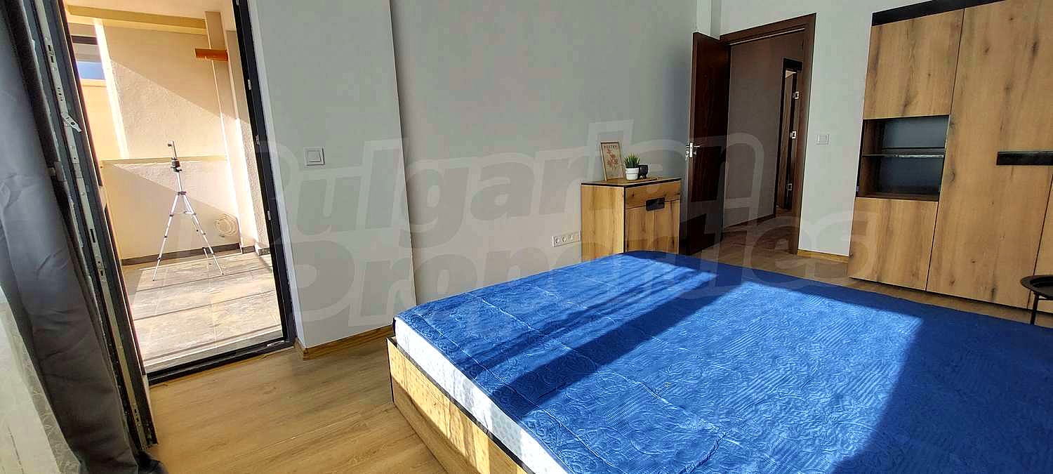 Gallery Picture 38