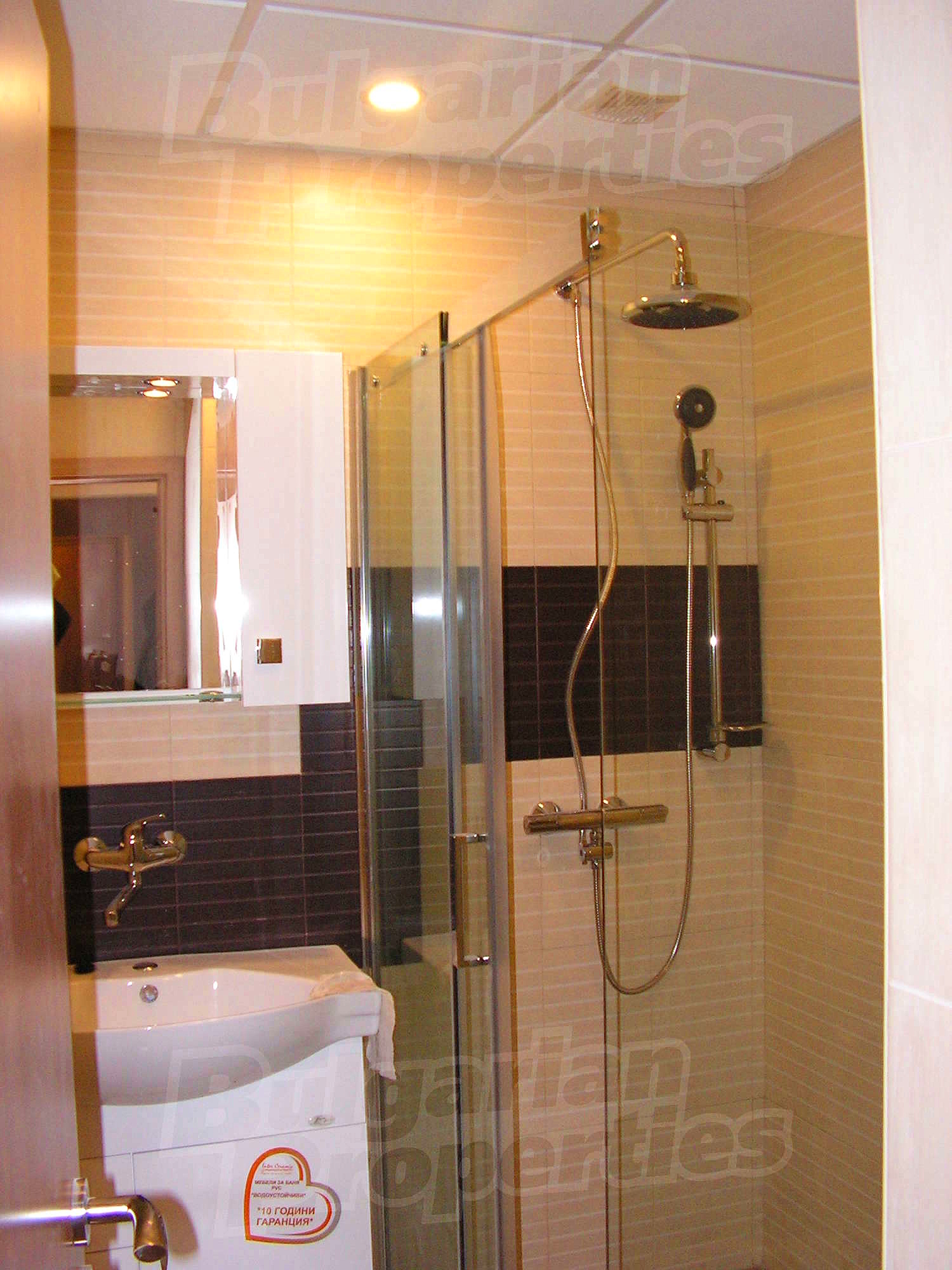 Gallery Picture 16