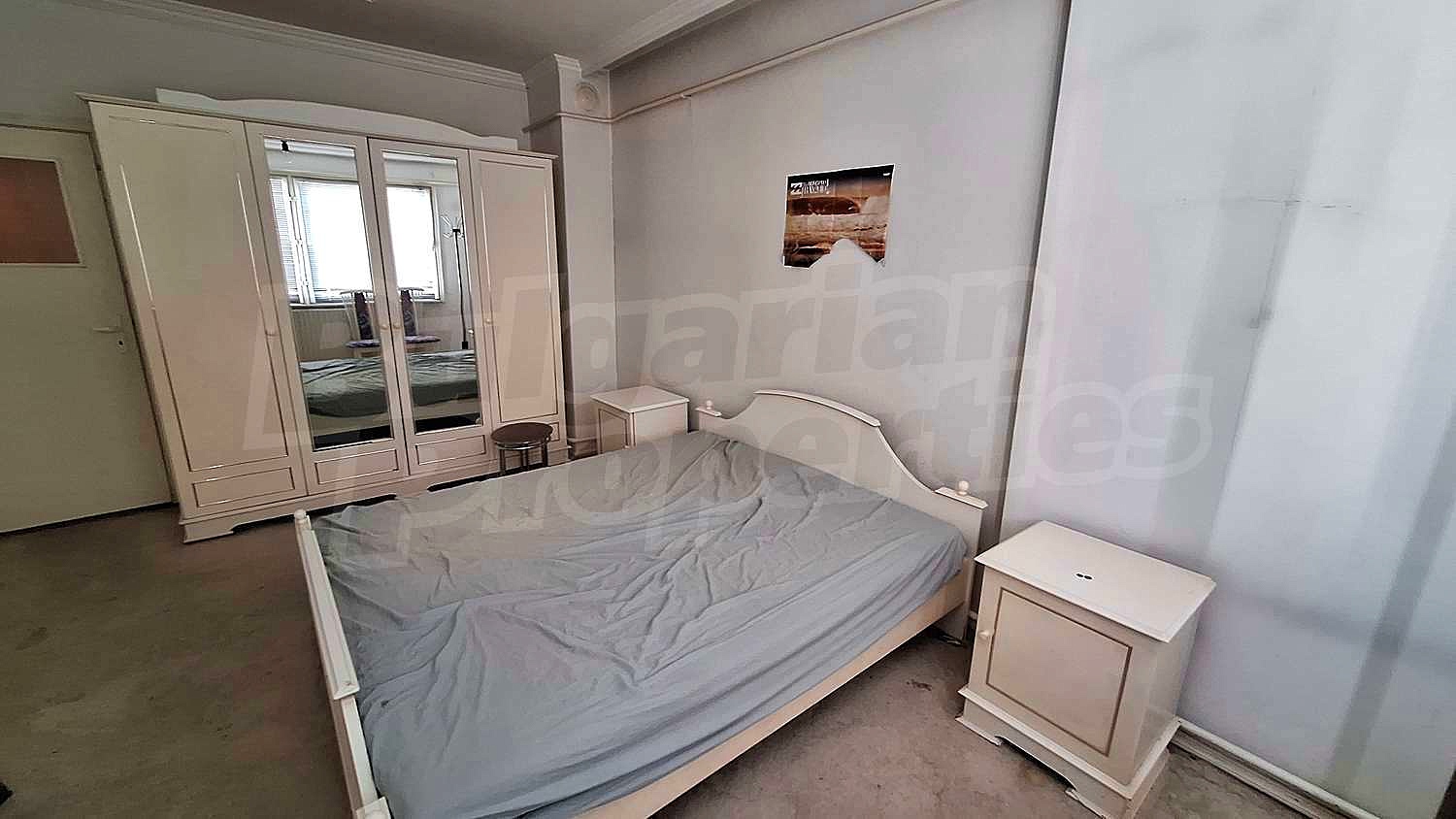 Gallery Picture 11