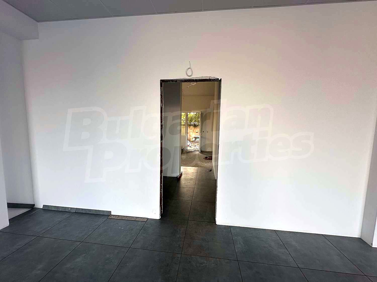 Gallery Picture 8