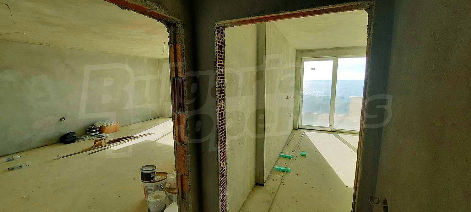 Gallery Picture 32