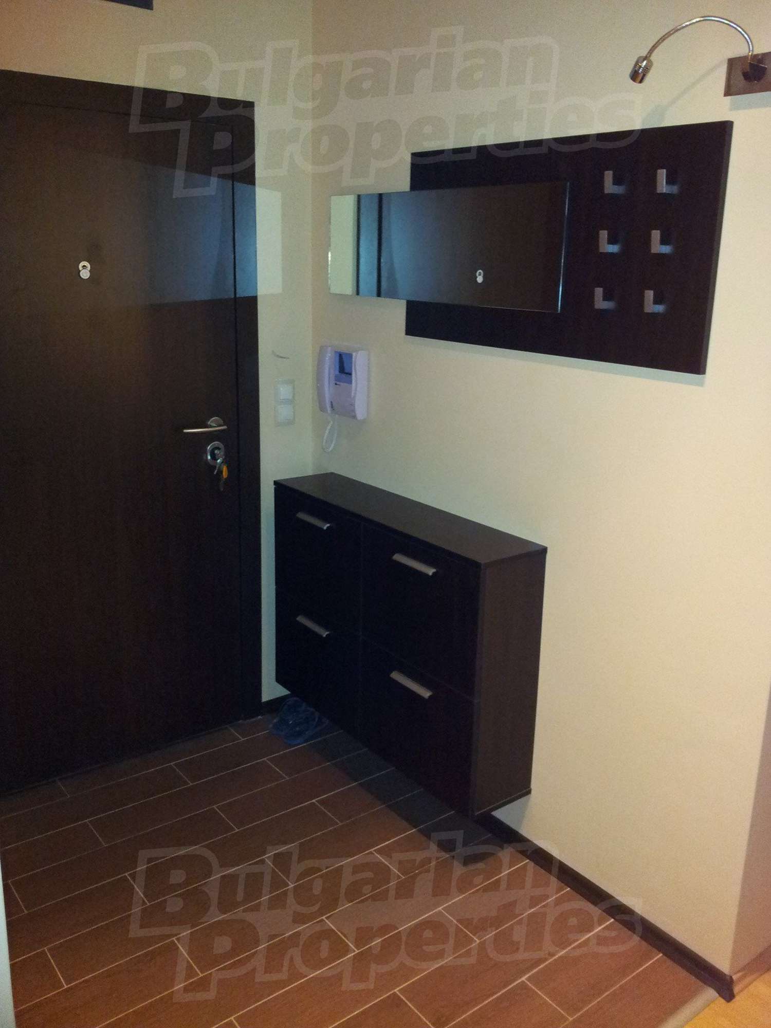 Gallery Picture 11
