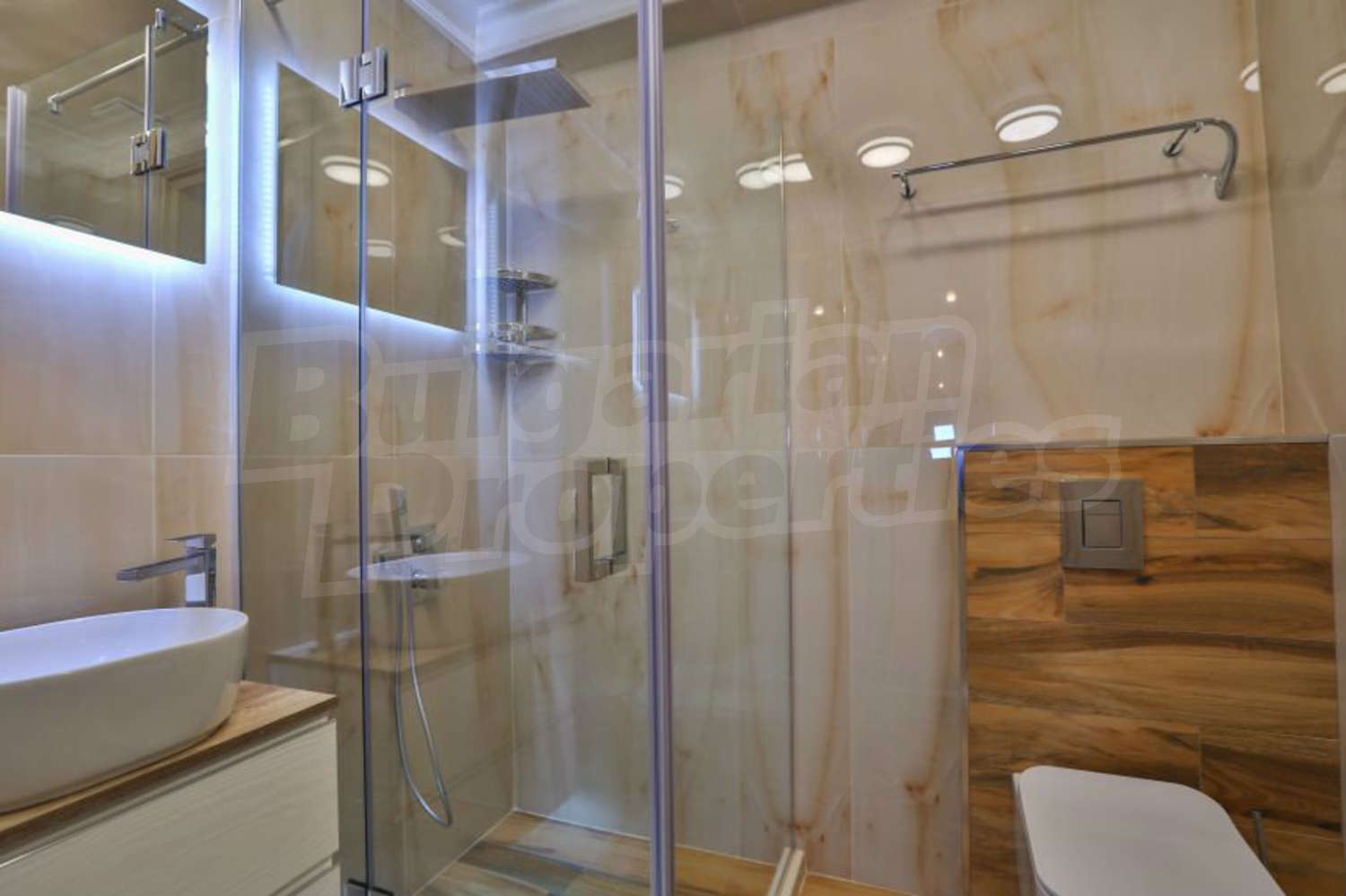 Gallery Picture 12