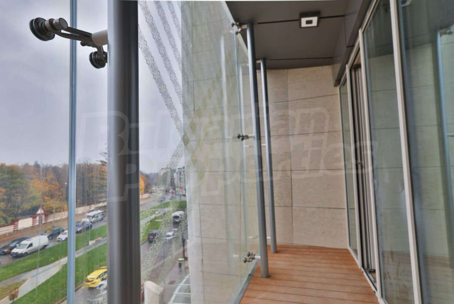 Gallery Picture 7