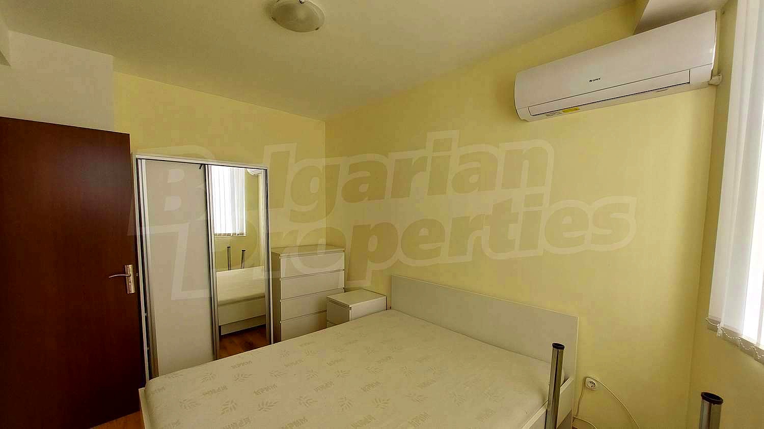 Gallery Picture 14