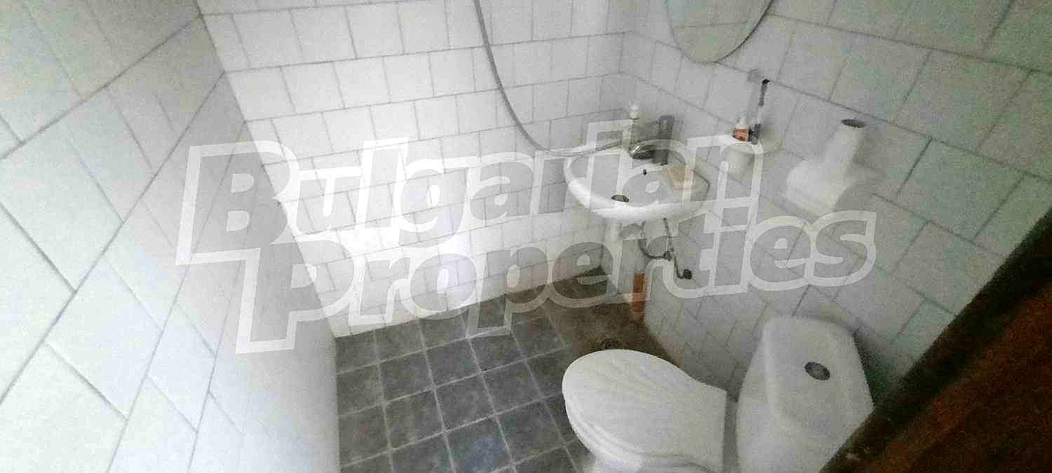 Gallery Picture 34