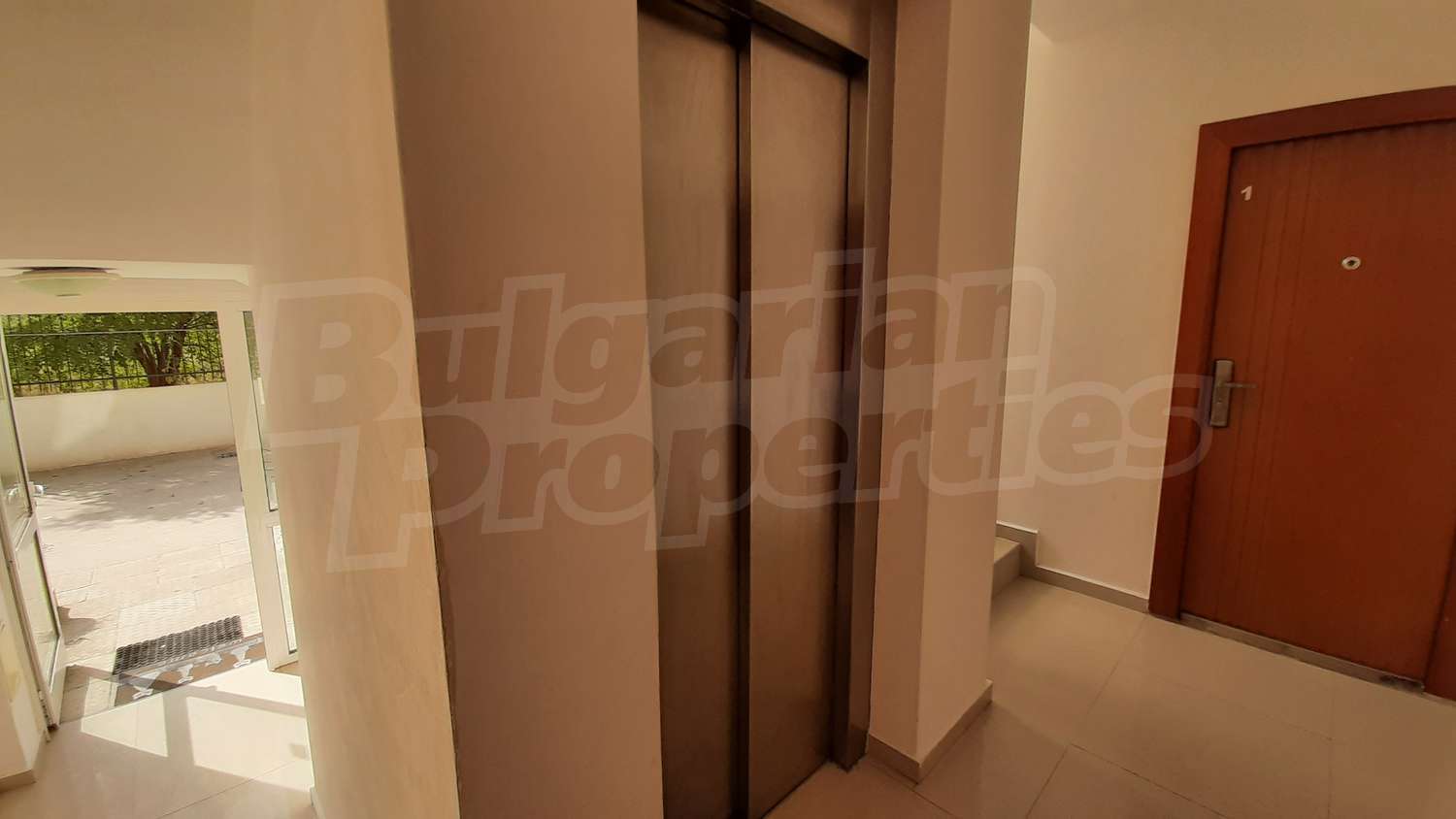 Gallery Picture 24