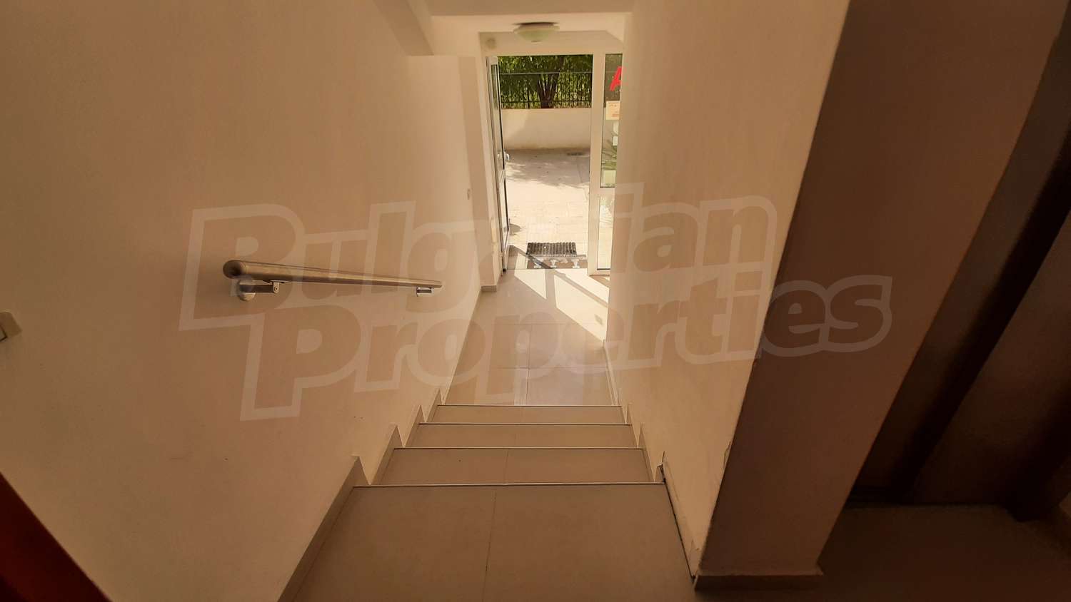 Gallery Picture 25