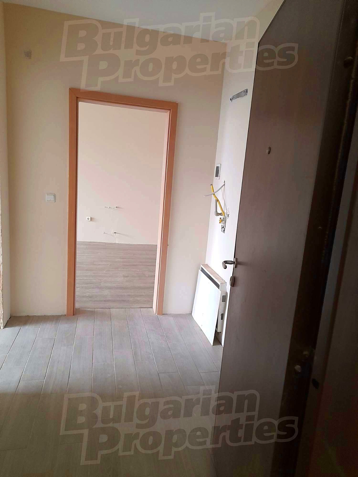 Gallery Picture 10