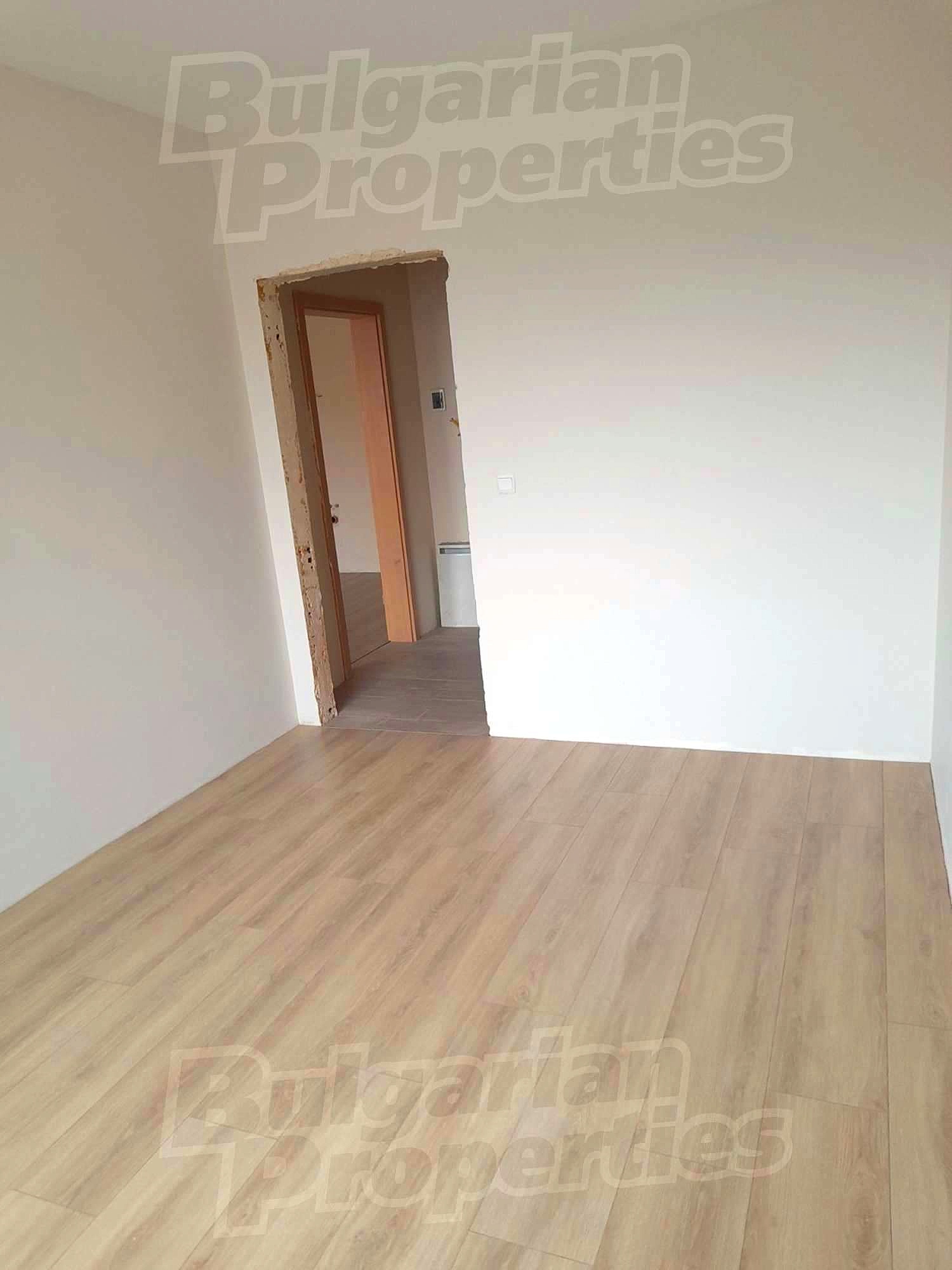 Gallery Picture 18