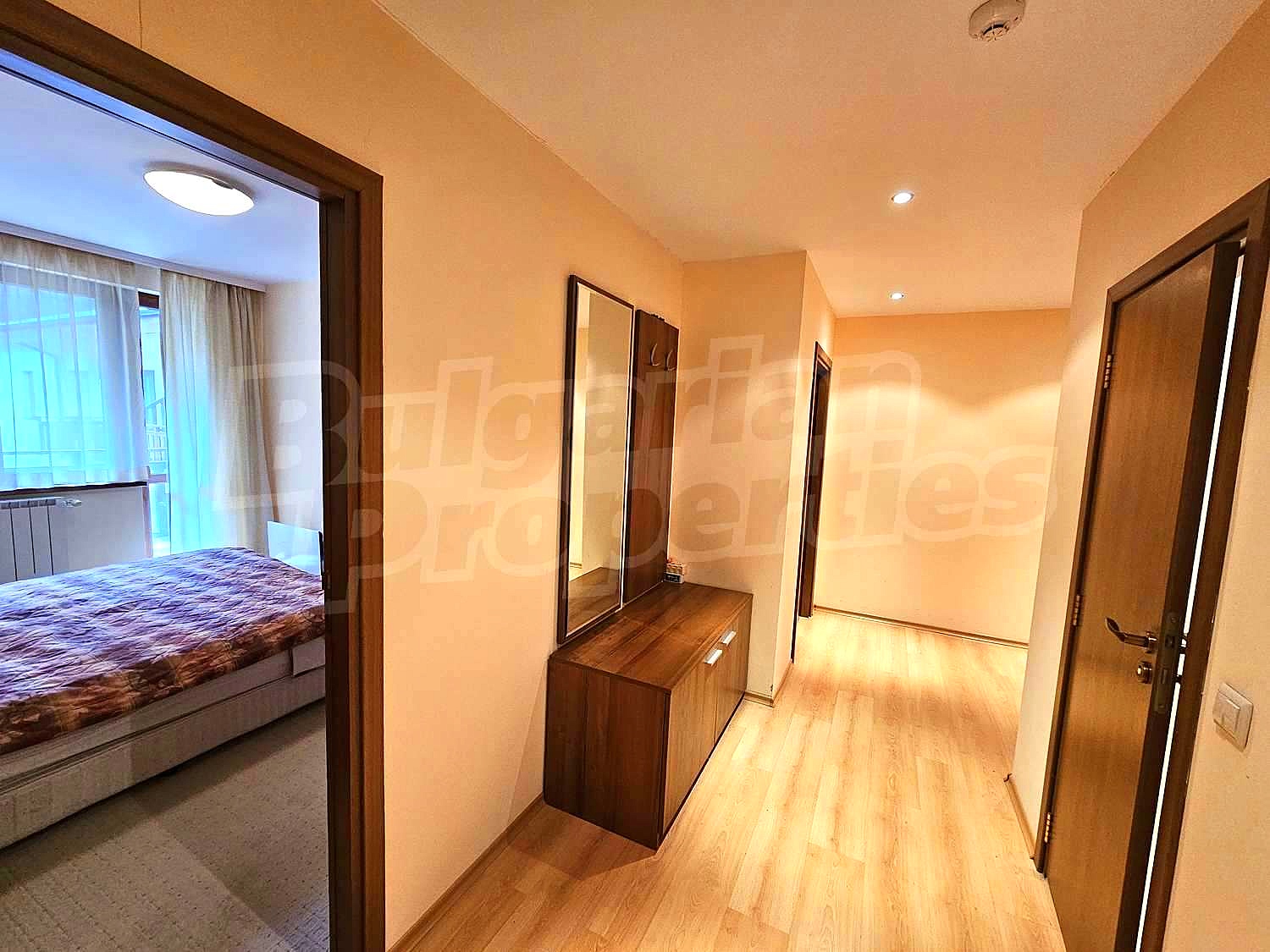 Gallery Picture 10