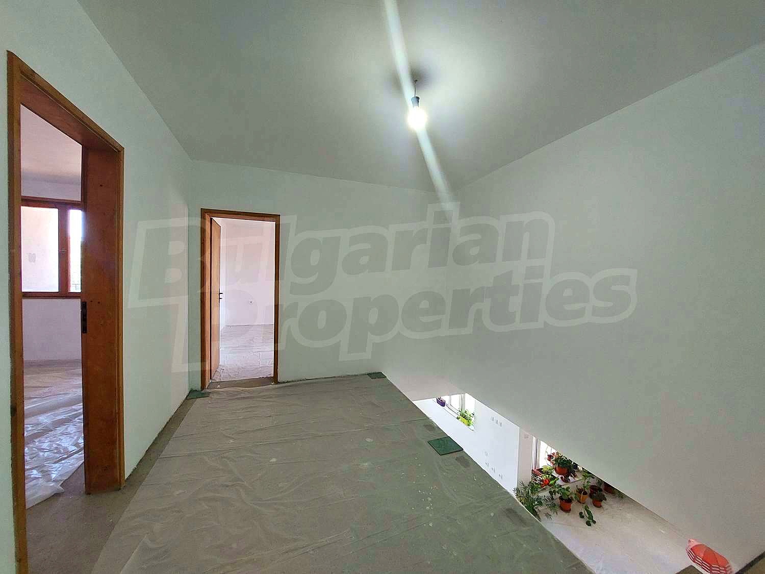 Gallery Picture 29