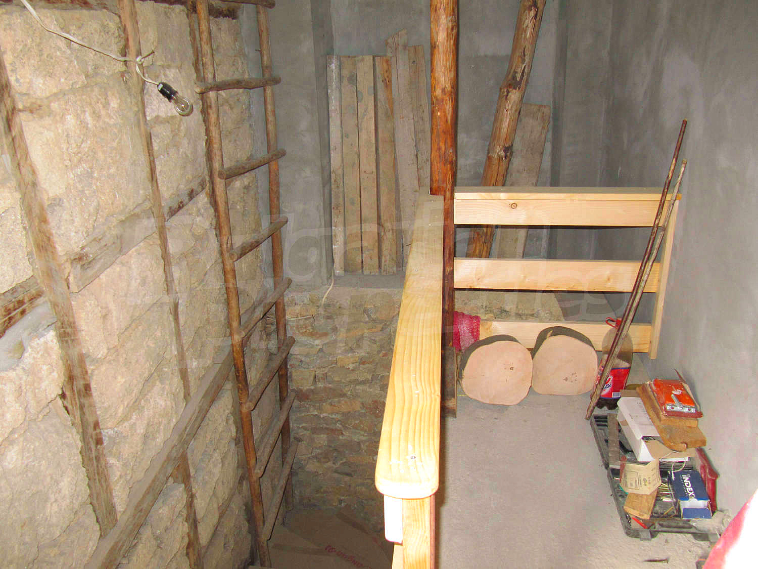 Gallery Picture 17