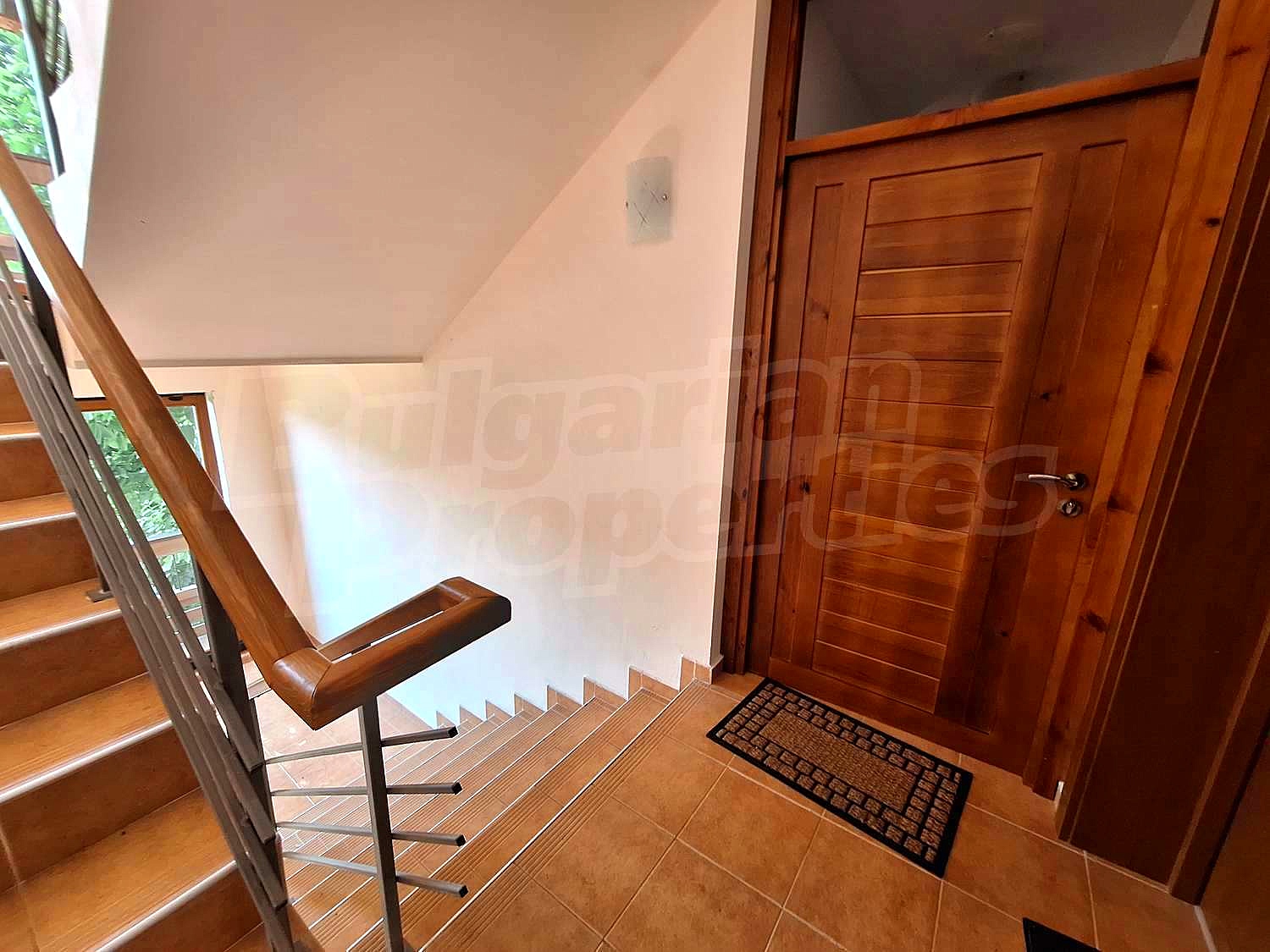 Gallery Picture 24