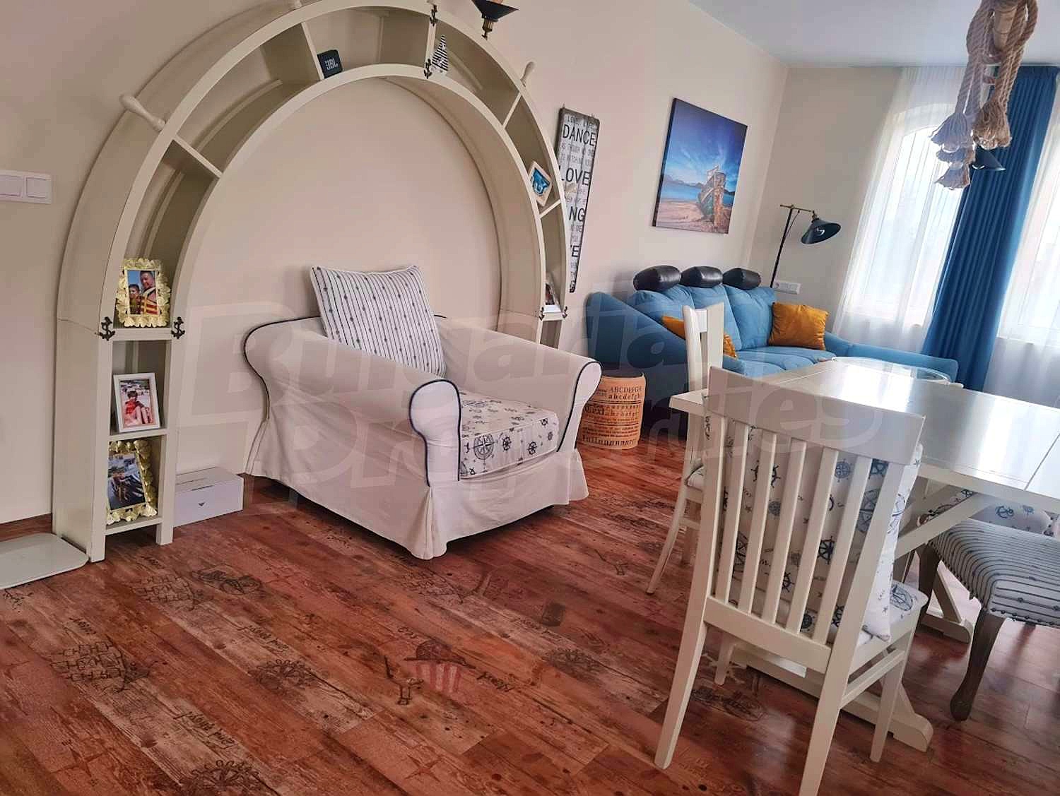 Gallery Picture 25