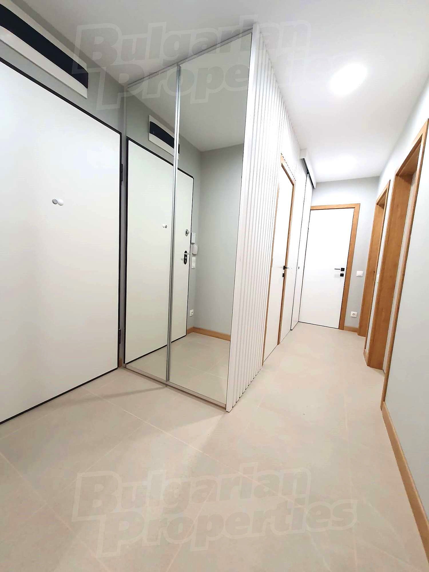 Gallery Picture 16